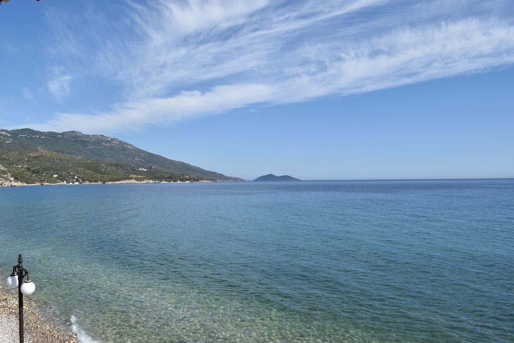 Amfilissos Hotel Koumeika Exteriör bild